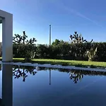 ヴィラ Kalorama-private Pool & Hot Tub *